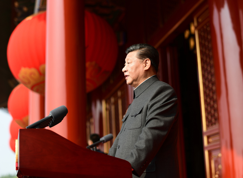 10月1日上午，慶祝中華人民共和國成立70周年大會(huì)在北京天安門廣場隆重舉行。中共中央總書記、國家主席、中央軍委主席習(xí)近平發(fā)表重要講話。