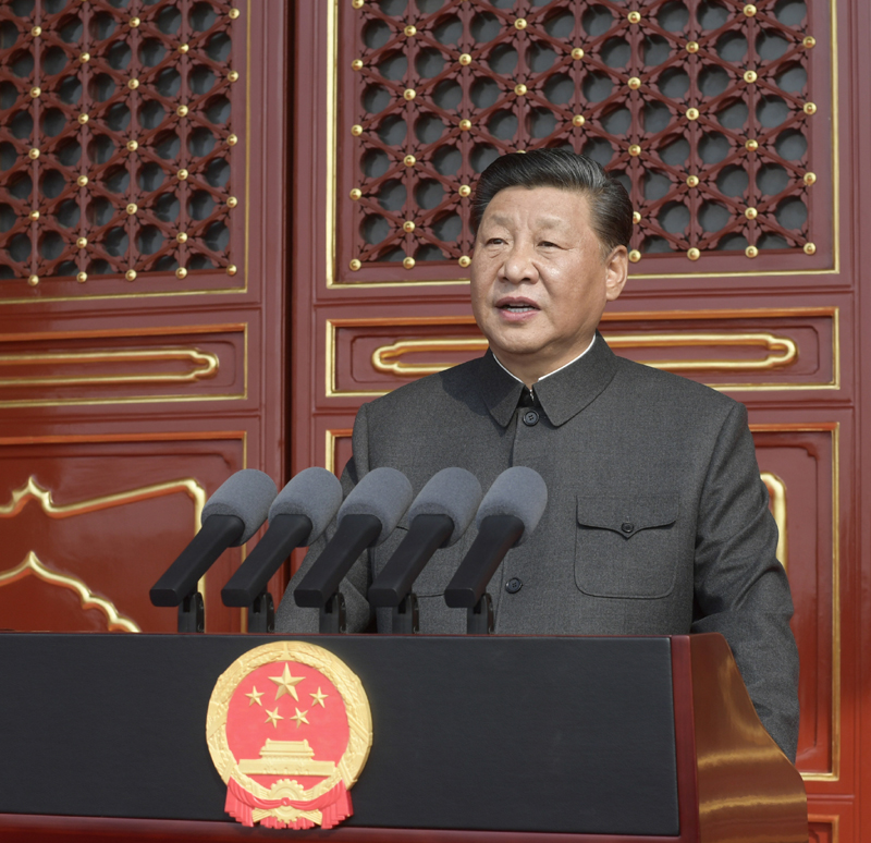 10月1日上午，慶祝中華人民共和國成立70周年大會(huì)在北京天安門廣場隆重舉行。中共中央總書記、國家主席、中央軍委主席習(xí)近平發(fā)表重要講話。